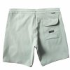 Clearance * Vissla Unique Solid Sets 18.5 Boardshort Aloe